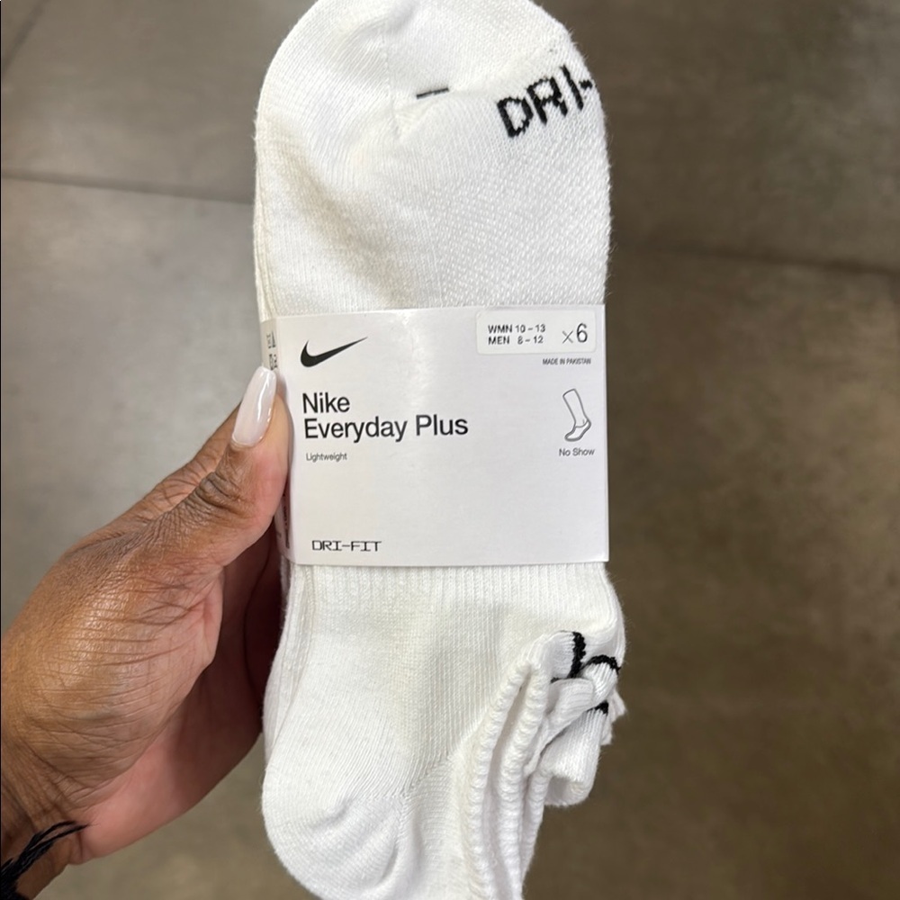 Nike Everyday Plus White No Show Socks 6pk - Picture 1 of 1
